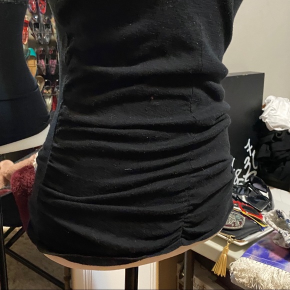 👻Black Sequin Halter Top - Picture 4 of 9